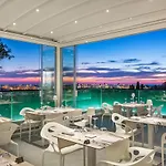 Perla Saracena & Restaurant فندق