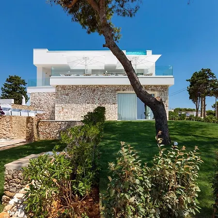 Perla Saracena & Restaurant *