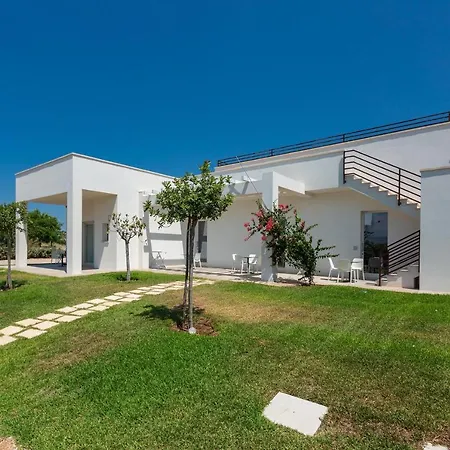 Perla Saracena & Restaurant 3* סאלבה