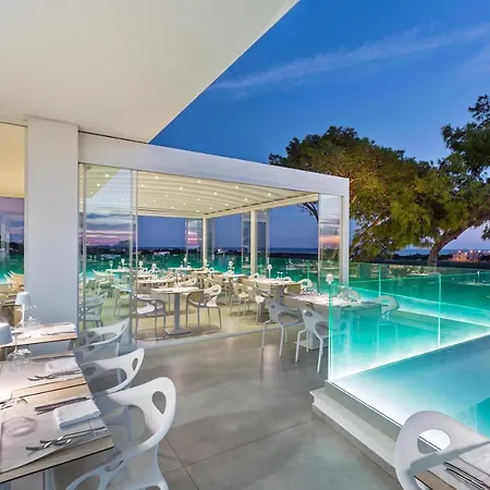 Perla Saracena & Restaurant Hotel *