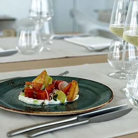 Perla Saracena & Restaurant 3* 萨尔维